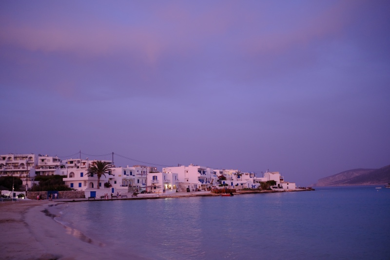 The Koufonisia beach and surrounding buildings