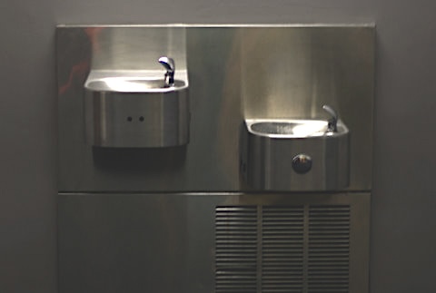 2 water fountains in LaGuardia Airport. 2009.
